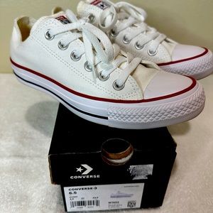 Converse Chuck Taylor Classic White Women